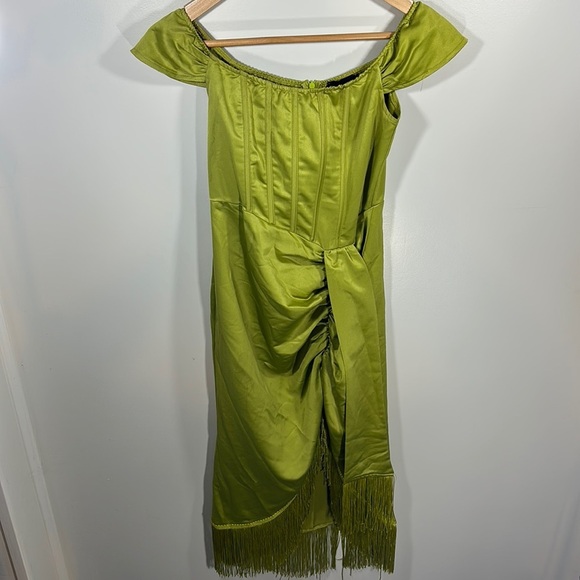PrettyLittle Thing Olive Satin Bardot Tassel Hem Draped Midi Dress Satin Formal - Picture 5 of 16
